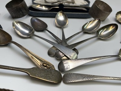 Lot 40 - Silver spoons a silver pusher and two plain...