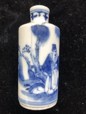 Lot 335 - Five Chinese blue and white porcelain snuff...