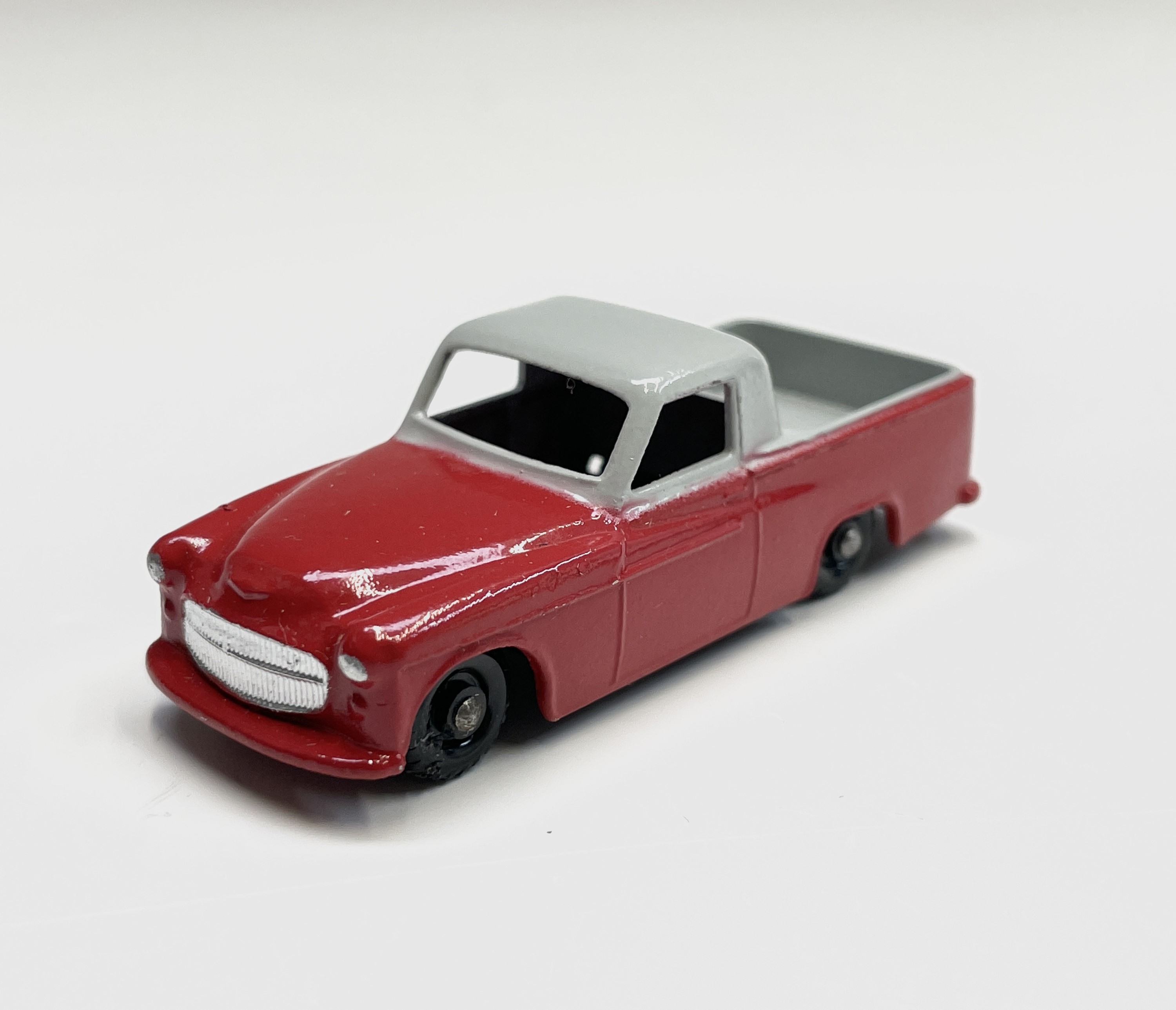 Lot 602 - Lesney - Matchbox Toy no 50. Commer pick-up,