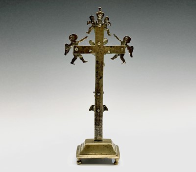 Lot 286 - A brass altar crucifix, cast with the figure...