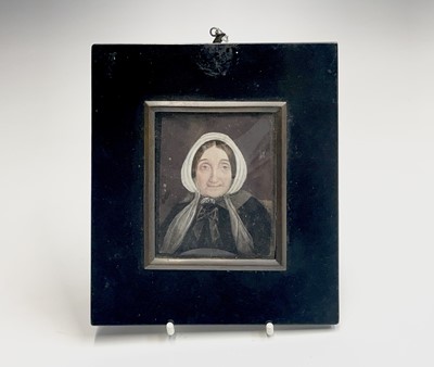 Lot 117 - Finely painted portrait miniature. Portrait of...