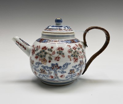 Lot 402 - A Chinese famille rose porcelain teapot, 18th...