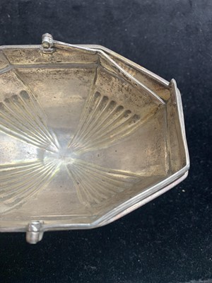 Lot 43 - A George III silver octagonal sugar bowl by...