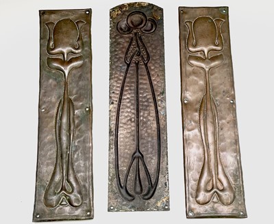 Lot 397 - A pair of Art Nouveau period copper finger...