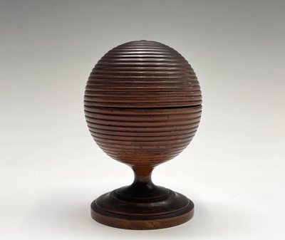 Lot 291 - A Victorian turned treen beehive pot and cover,...