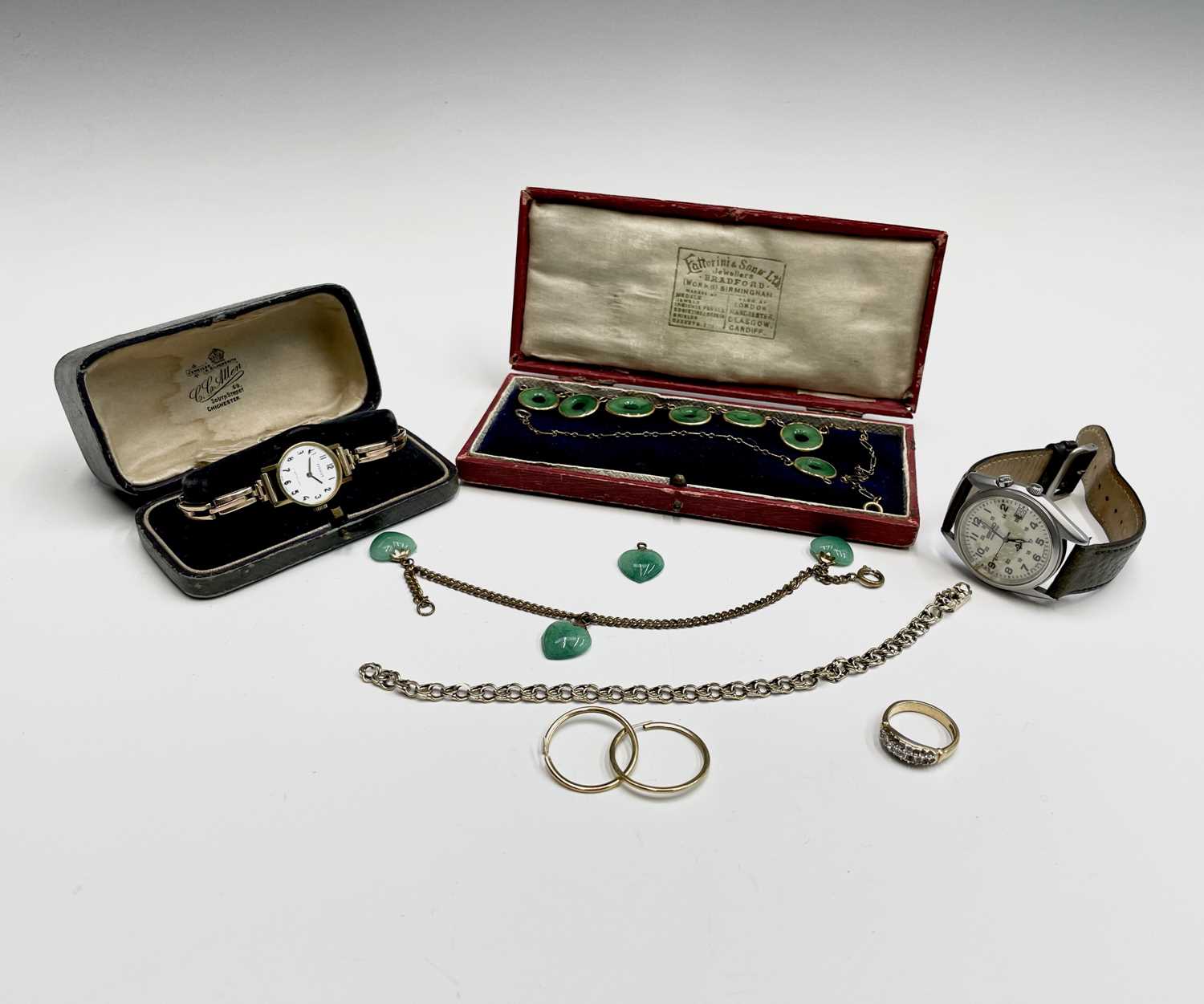 Lot 205 - A Seiko kinetic wristwatch, a ladies Tissot...