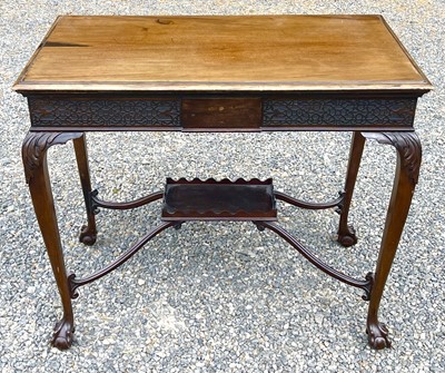 Lot 3090 - An Edwardian mahogany centre table, with blind...