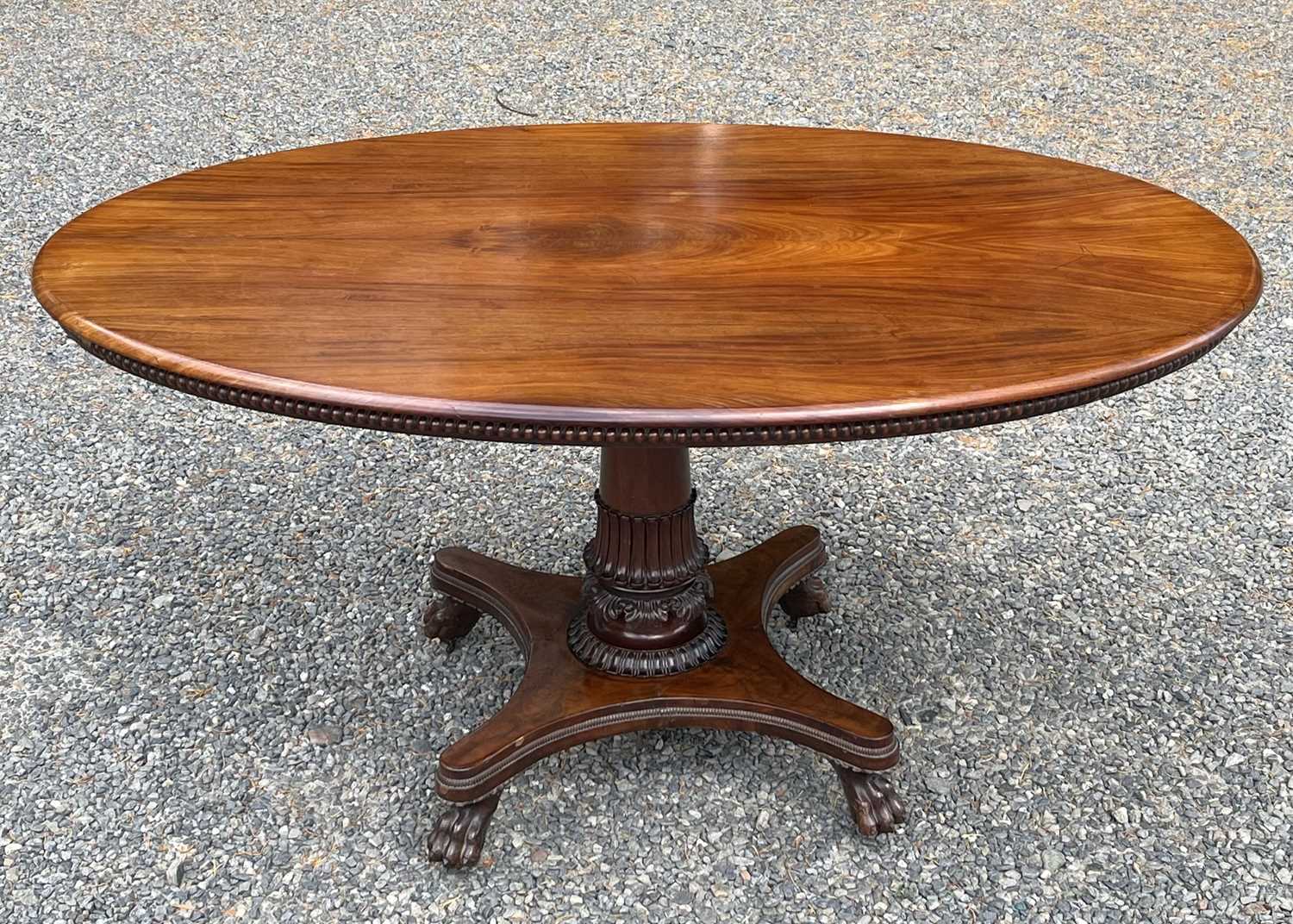 Lot 3092 - An early Victorian mahogany oval supper