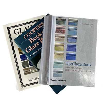 Lot 349 - STEPHEN MURFITT. 'The Glaze Book: A Visual Catalogue of Decorative Ceramic Glazes'.