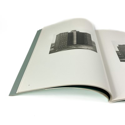 Lot 386 - PHOTOGRAPHY INTEREST