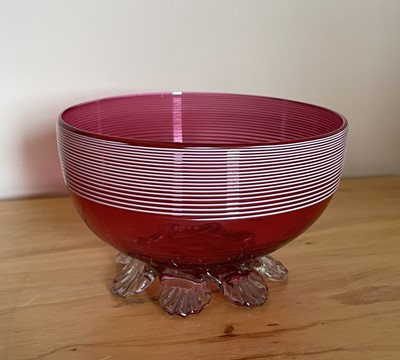 Lot 926 - A Victorian cranberry glass bowl with applied...