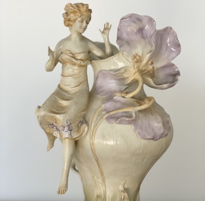 Lot 927 - A pair of Austrian Art Nouveau porcelain...