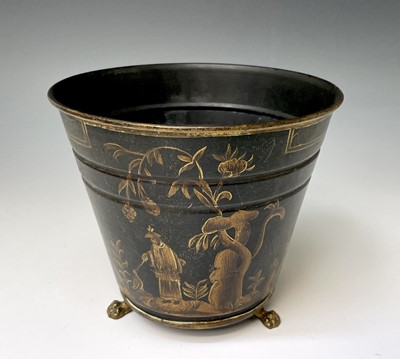 Lot 466 - A chinoiserie tole ware planter, early 20th...