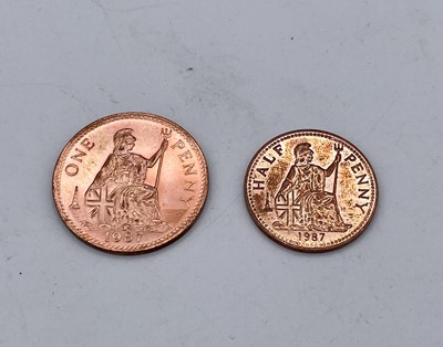 Lot 44 - Tokens - G.B. and World (x47). An interesting...