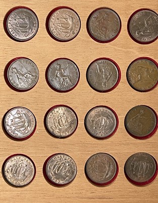 Lot 46 - Great Britain 1911 to 1967 Half Pennies Select...