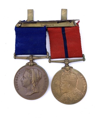 Lot 131 - Metropolitan Police Medals Pair. A bronze 1897...