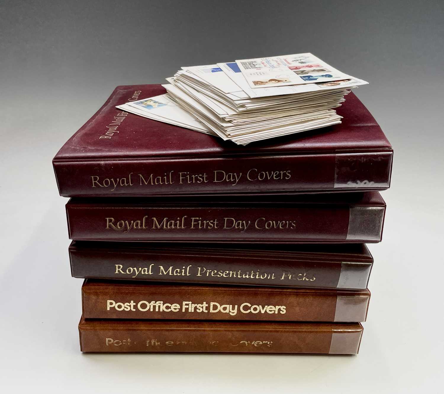 Lot 449 - Great Britain - Presentation Packs and First...