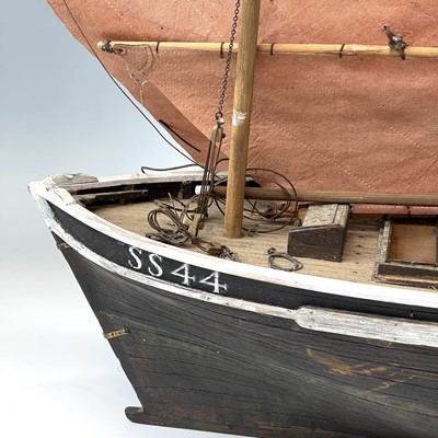 Lot 129 - A Model of a St Ives fishing boat SS44 Mary...