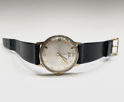 Lot 15 - A Holmans presentation gold watch by Astral...