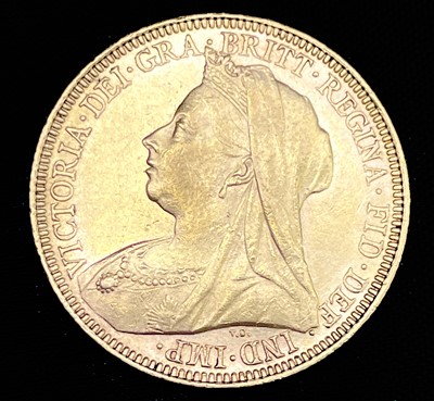Lot 174 - Sovereign 1894 Sydney mint Extremely Fine