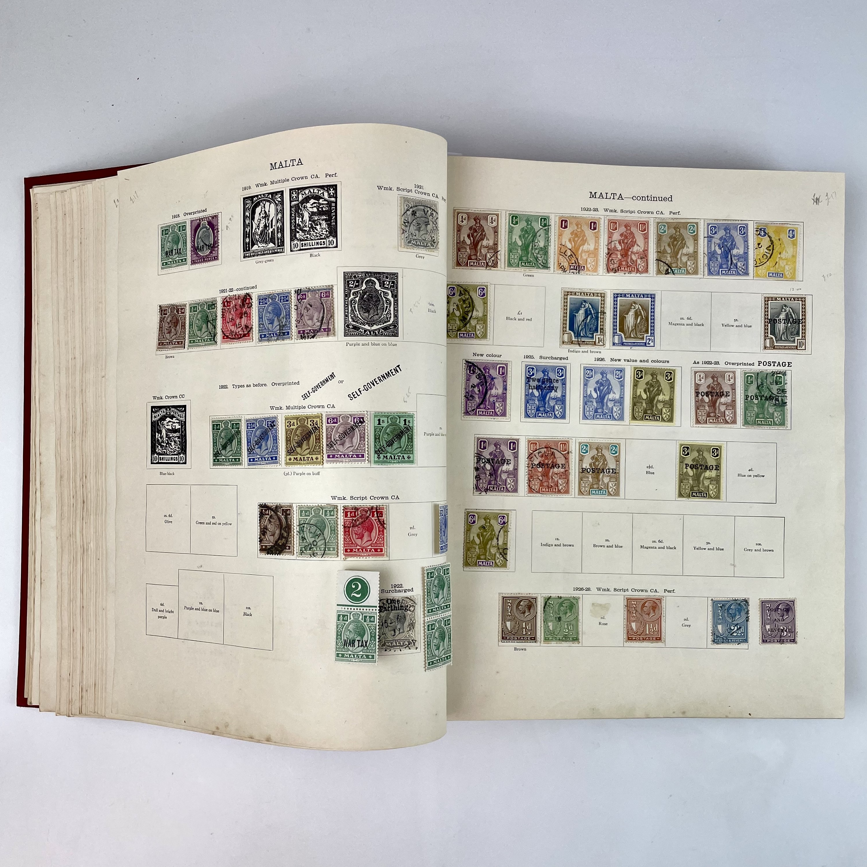 Lot 307 - Ideal British Empire/Foreign Stamp Album