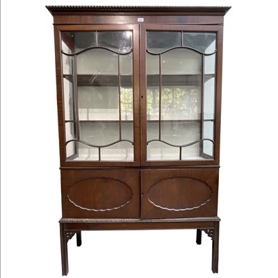 Lot 3071 - An Edwardian mahogany display cabinet, with...