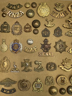 Lot 186 - New Zealand Regiments. A display card...