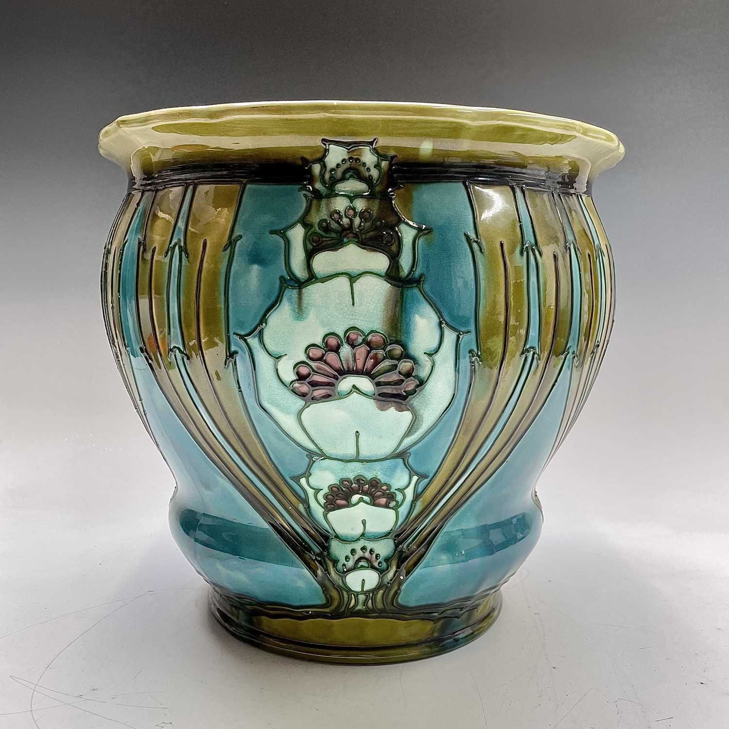 Lot 818 - A Minton Secessionist jardiniere, the