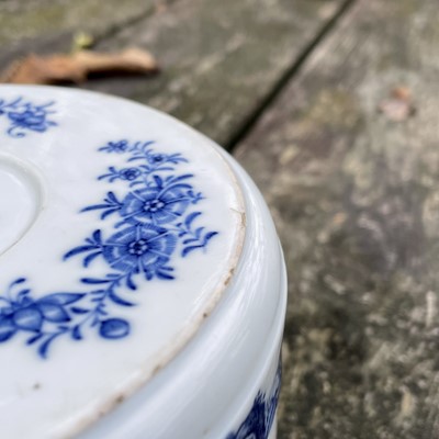Lot 22 - A Chinese blue and white porcelain jar and...