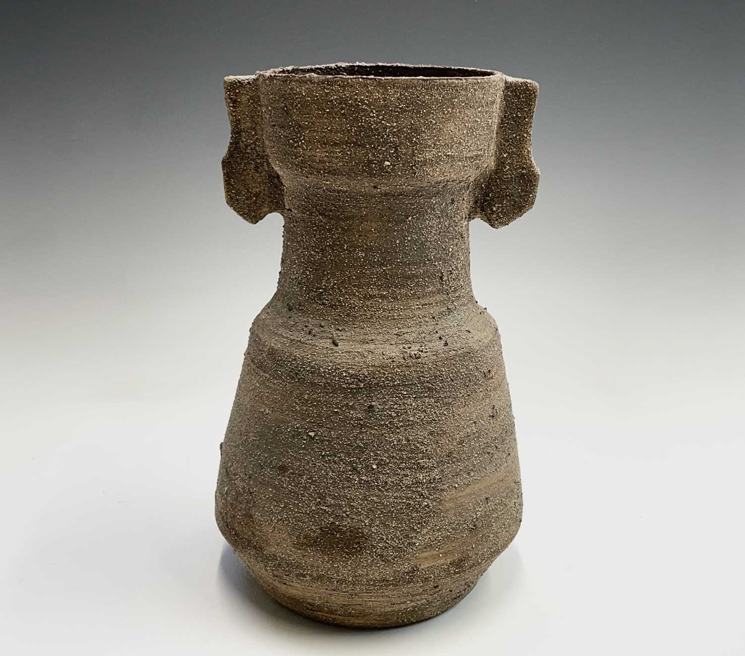 Lot 1040 - Manner of Janet LEACH (1918-1997) A stoneware...
