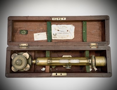 Lot 400 - A 19th century surveyors' brass level,...