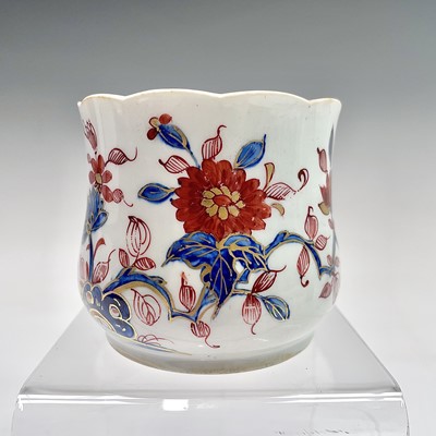 Lot 850 - A rare Bow porcelain finger bowl, circa 1750,...