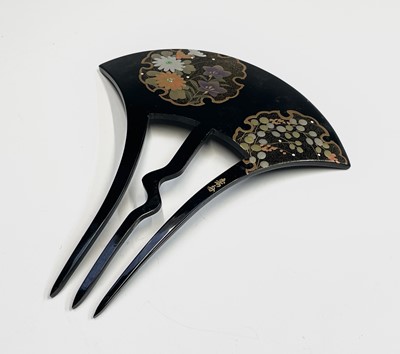 Lot 10 - A Japanese black lacquered hair comb, signed,...