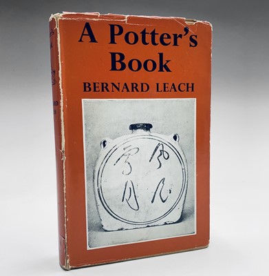 Lot 1331 - Bernard LEACH. 'A potter's book'. Faber and...