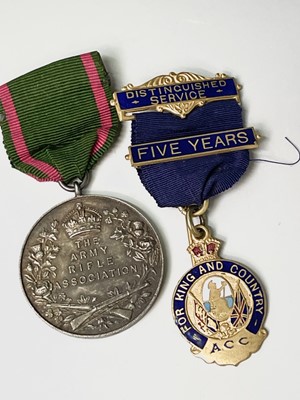 Lot 278 - Military and other Medals and Badges. A...
