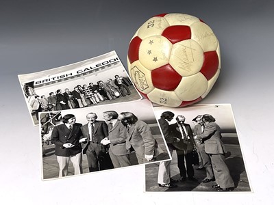 Lot 990 - England Football Team including members of the...