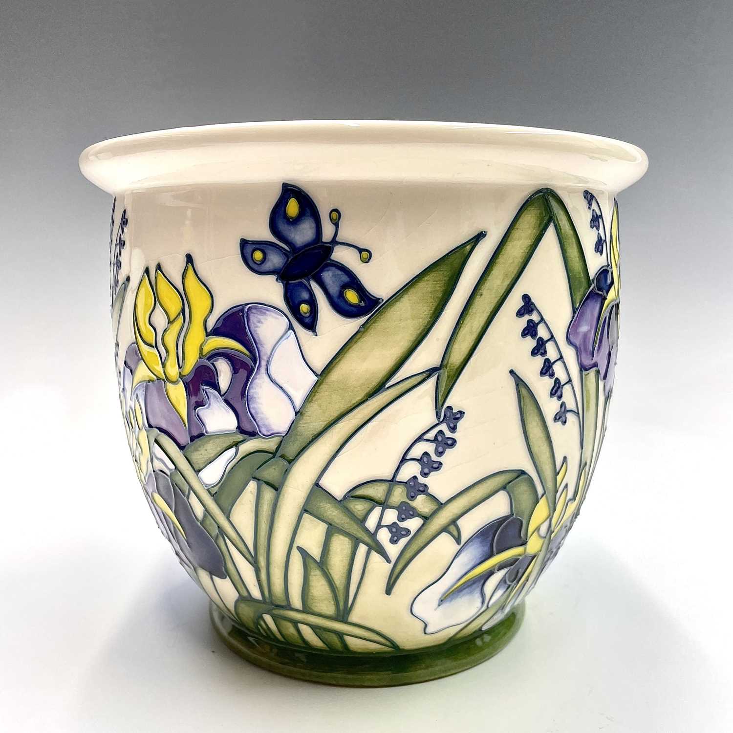 Lot 1044 - A Moorcroft Collector's Club jardiniere with...