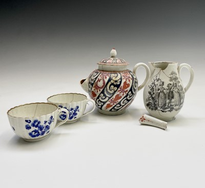 Lot 875 - A Worcester Queen charlotte pattern teapot and...