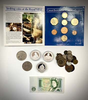 Lot 100 - G.B. and World Coinage. Box containing 3 x...