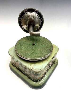 Lot 305 - A German Nirona child's gramophone, "888",...