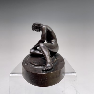 Lot 27 - A grand tour bronze figure of the dying Gaul,...