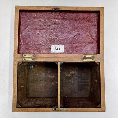 Lot 31 - A late George III partridgewood and...