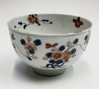 Lot 78 - A collection of Chinese imari porcelain, 18th...