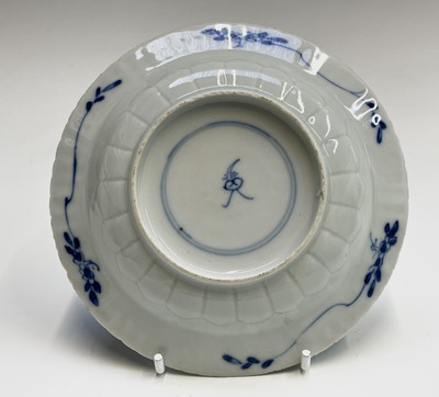 Lot 56 - A large quantity of Chinese blue and white...