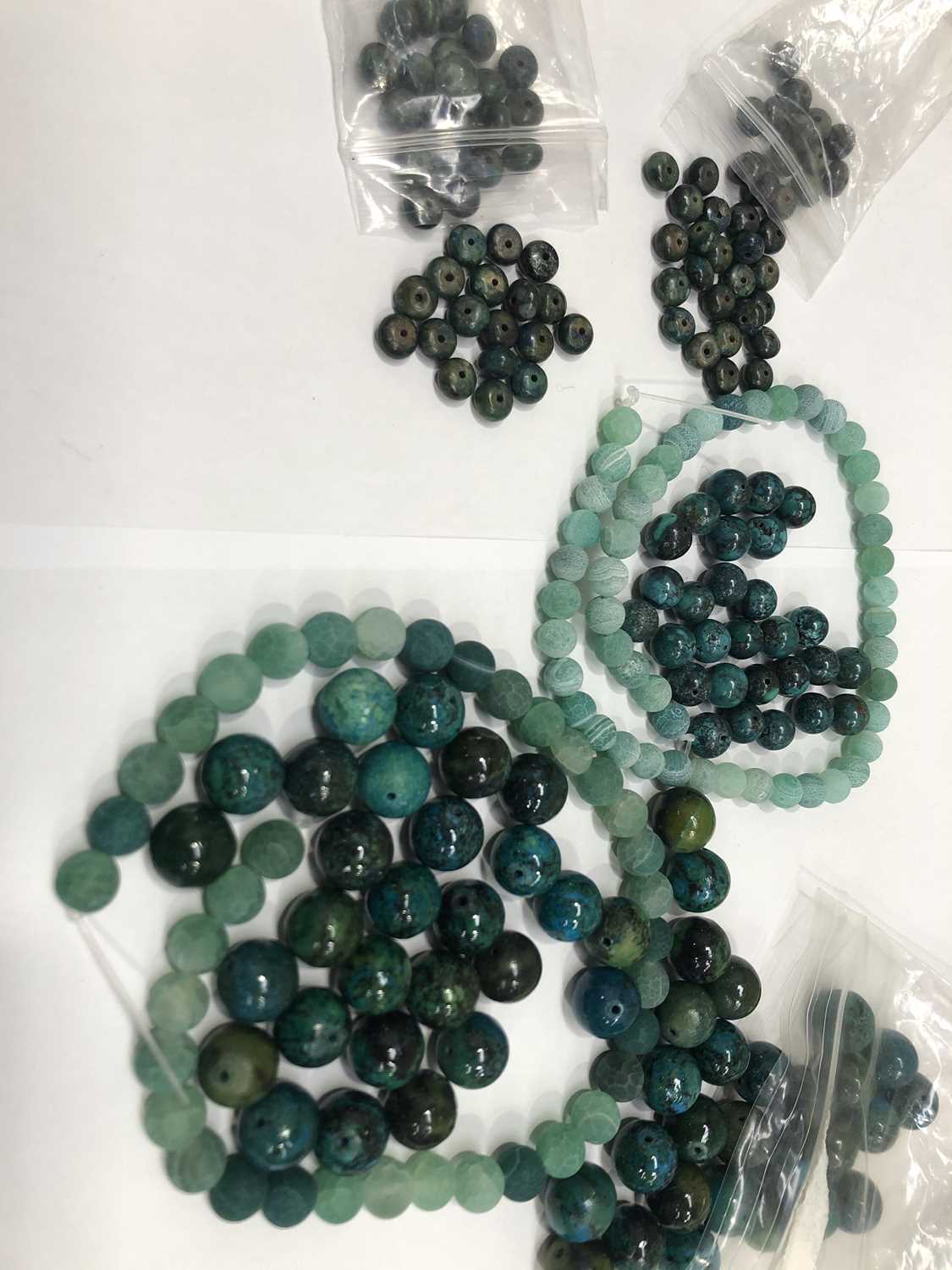 Lot 33 - Chinese turquoise beads and other...