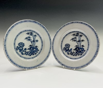 Lot 930 - A pair of Delft blue and white plates, late...