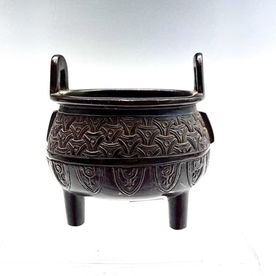 Lot 37 - A Chinese bronze censer, ding, 18th/19th...