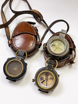 Lot 417 - A WWI marching compass, by F Barker & Son,...