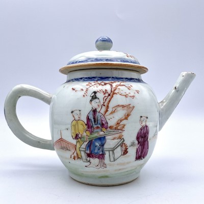 Lot 34 - A Chinese famille rose porcelain teapot, 18th...