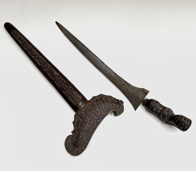 Lot 140 - An Indonesian steel kris dagger, 19th century,...